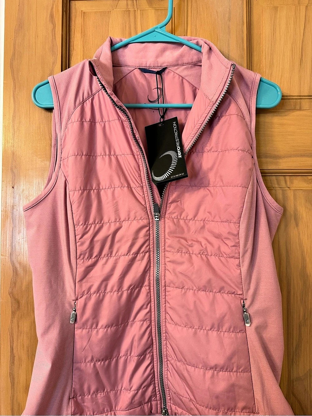 Zero Restriction Tess Windproof PrimaLoft Vest Pink